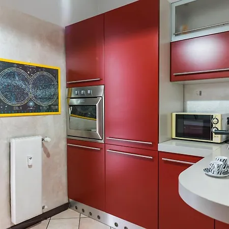 Elegant In Center Apartman