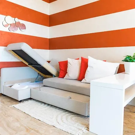 Elegant In Center Μπέργκαμο