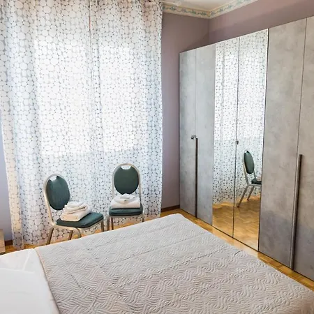 Elegant In Center Διαμέρισμα Μπέργκαμο