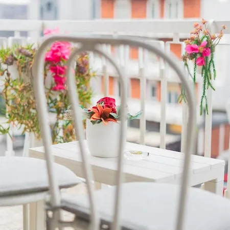 Elegant In Center * Μπέργκαμο